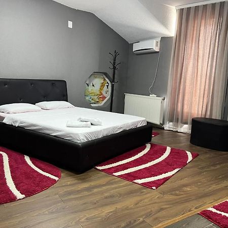 Hotelwhite Gjilan Exterior foto